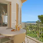 Duplex D'exception Face A La Hyères