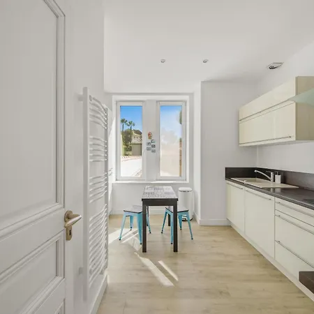 Duplex D'exception Face A La * Ιέρ