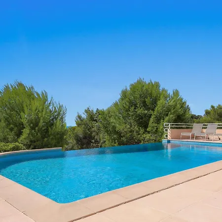 Duplex D'exception Face A La Hyeres