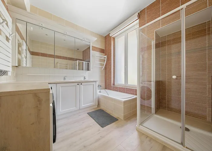 Duplex D'exception Face A La Διαμέρισμα *