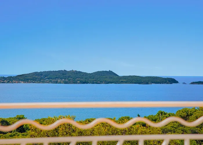 Duplex D'exception Face A La Διαμέρισμα *