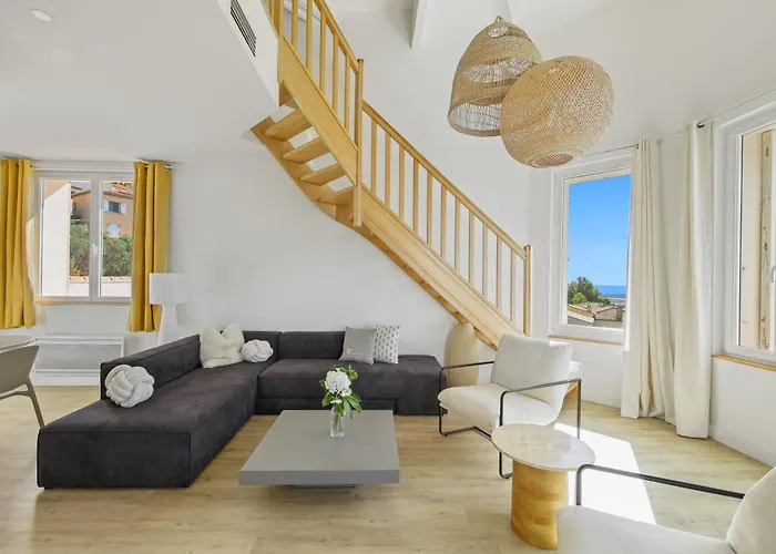 Duplex D'exception Face à La Hyères